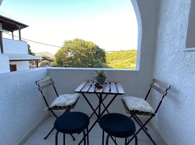 On The Road House Apartment Aperathos photo