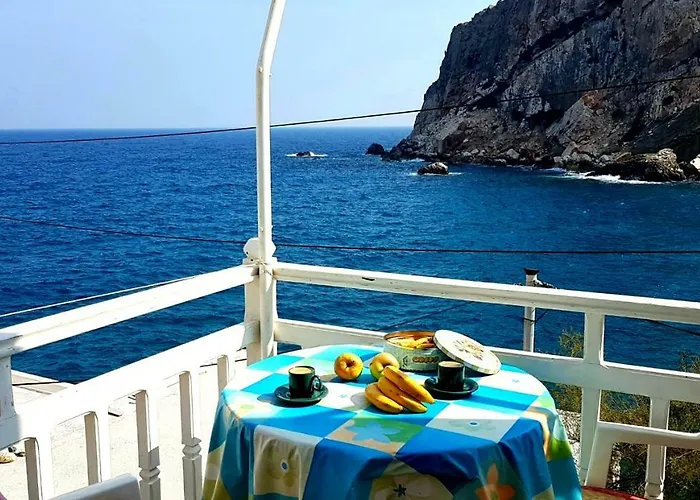 Lionas Seaside Retreat Villa Mesi  photo
